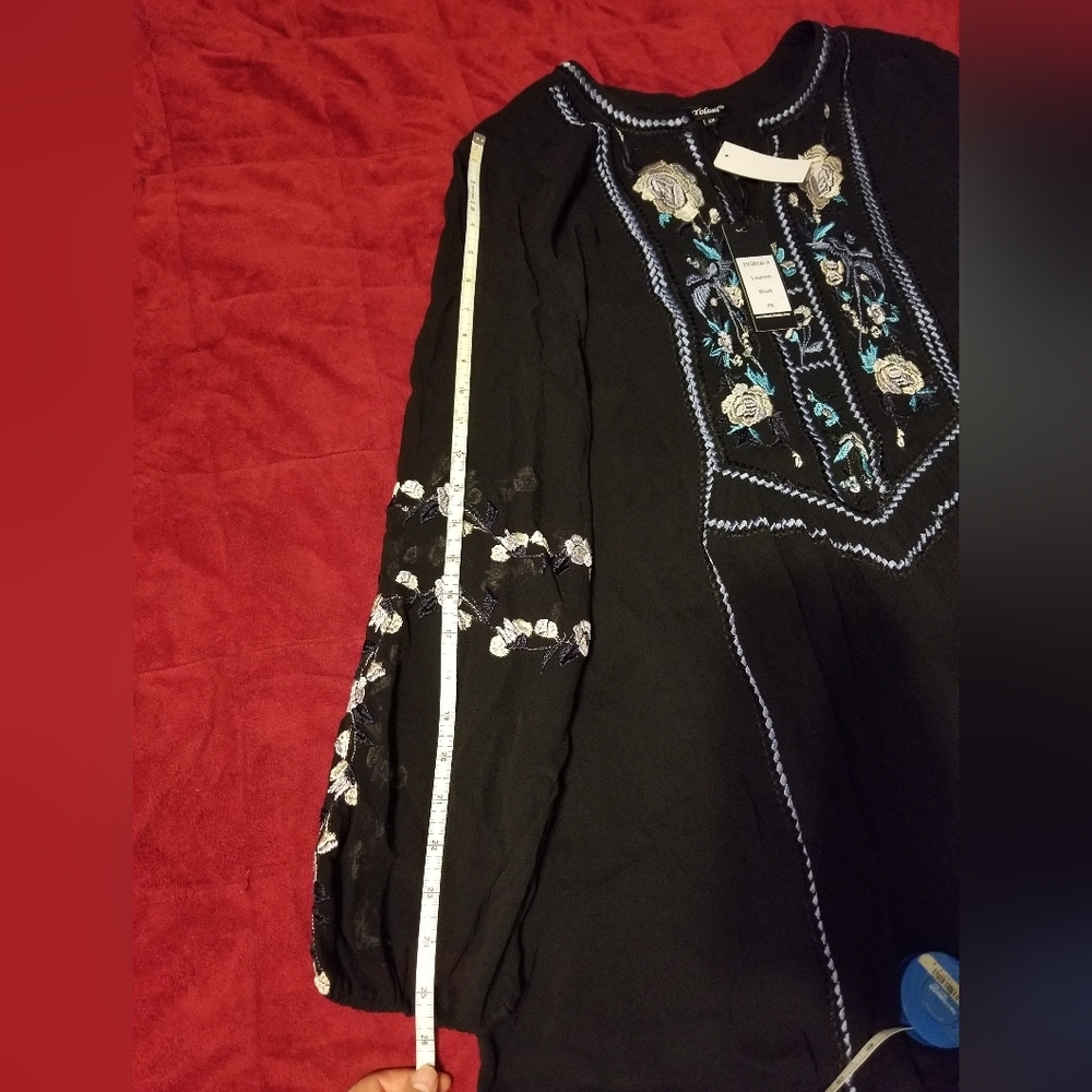 NWT Tolani Embroidered Dress Womens Large Black Lined Reched Sleeves - Picture 3 of 11